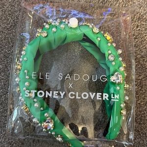 lele sadoughi x stoney clover headband in avocado
